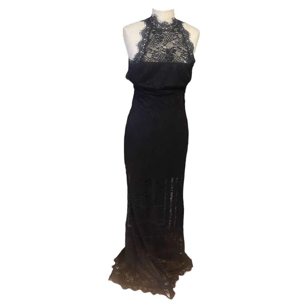 Ali & Jay Medium Black Lace Scallop Trim Maxi Gown Nwt Open Back Zipper Closure